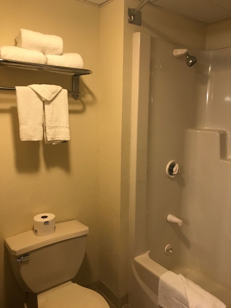 Suburban Extended Stay Hotel 월스터 외부 사진