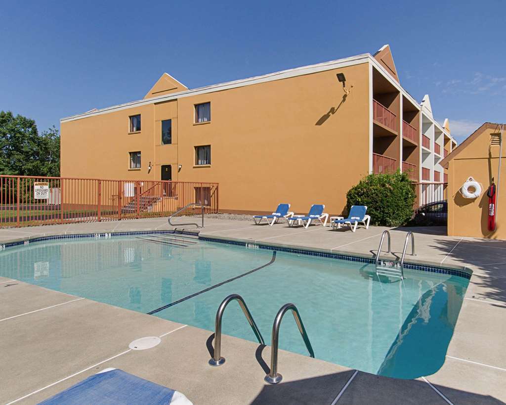 Suburban Extended Stay Hotel 월스터 시설 사진